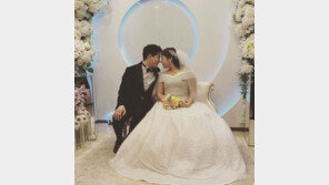 이수지, 결혼 소감 “‘이혼해라’ 댓글 단 사람들에 지지 않을 것”