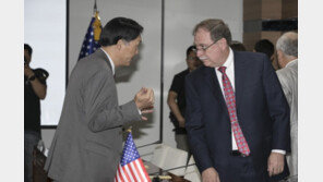 한미방위비협상 위기?…美서 2배 증액 요구한 듯