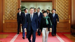 [전문] 文대통령 “평화 통해 인권보장, 인권 통해 평화 확보”