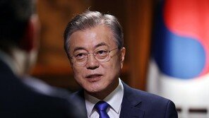 文대통령 타임지 ‘올해의 인물’ 최종후보…김정은 탈락