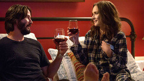 달달한 로맨스는 닭살 돋으니까!