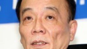 전원책 “한국당 원내대표에 나경원, 앞으로 김무성 영향력 줄어들 것”