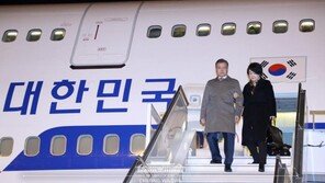 靑 “오보에 강력 유감”…대통령機 예외허가·체코논란 반박