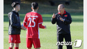 10년 숙원 이룬다…박항서 매직, 안방서 스즈키컵 우승 도전