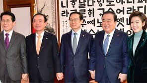 단식 9일째 손학규 “선거제 개편에 몸 바칠 것”