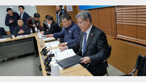 이재갑 고용부 장관 “최저임금 체계 개편…개정안 철회는 어려워”