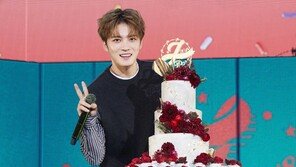 김재중, 생일 팬 미팅 티켓 매진…2분 만에 4000석