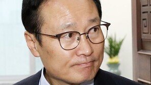 홍영표 “‘김성태 딸 국정조사’는 원론적 발언…단언한 적 없어”