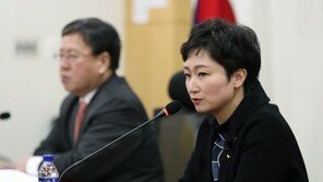 이언주, 두들겨 맞으며 가겠단 조국에 “그건 권력에 저항하는 입장일 때 하는소리”