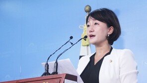 與 “예수 희생 기억…행복 사회·한반도 평화 위해 노력할 것”