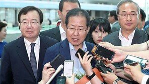 ‘정치력·인기’ 둘 다 잃은 한국당, 어떤 길 걸어야 하나