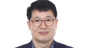 [속보]文대통령, 일자리비서관 황덕순·경제정책비서관 도규상 임명