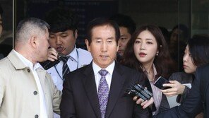 검찰, ‘MB정부 댓글 공작’ 전직 경찰 고위 간부들 기소