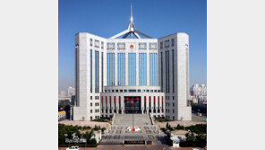 중국 법원, 캐나다 마약범 재심 판결…“징역 15년 가볍다”