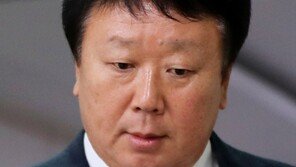 日언론 “한국 야구 내분, 병역 논란으로 선동열 사임”