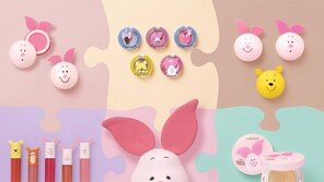 황금빛 돼지의 ‘복’을 담아…유통업계, 꽁꽁 언 소비심리 녹인다