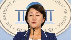 민주당 “김 위원장 친서, 내년 한반도 비핵화에 긍정적 신호”