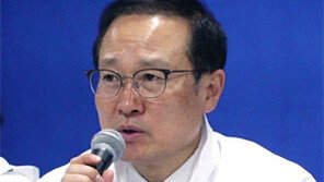 홍영표 “운영위 개최 이해 안 되지만…조국·임종석 숨김없이 사실대로”