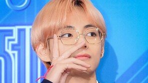 [황금돼지띠 스타들②] 만개한 뷔·지민…군계일학 임나연…만사형통 황민현·JR