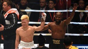 ‘세계 최고 분급?’ 메이웨더, 2분에 1000억원 잭팟