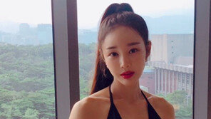 이사강, 감탄 자아내는 ‘비키니 몸매’…올해 나이는?