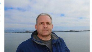 러시아서 간첩혐의로 구금된 미국인 가족 “결혼식 갔을 뿐”