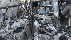 러 붕괴건물서 구출된 아기 모스크바로 공수…사망자 9명