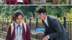 ‘증인’ 정우성x김향기 스틸…변호사·자폐소녀의 따뜻한 첫 만남