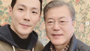 박재홍 “산행 마치고 靑 관저에서 오찬·대화… 좋은 기운 받았다”