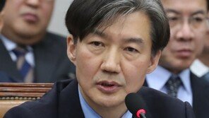 조국 ‘위기대응’ 유시민 ‘화제성’…여권 대선주자 부상?