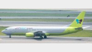 인천→삿포로 행 진에어, 비행중 이상 신호로 181명 산소마스크 착용 소동