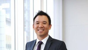 ‘넥슨 매각설’ 김정주 대표, 게임규제에 재판까지…지쳤나