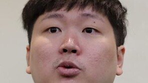 신재민, 건강상태 양호…병원 측 “응급실서 눈 뜨고 누워 있어”