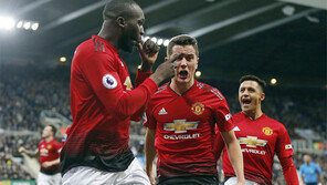 맨유, 감독이 문제였나 모리뉴 경질 후 4연승