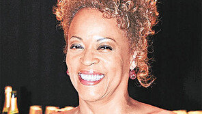 최근 내한공연 美 재즈보컬의 거장 커샌드라 윌슨