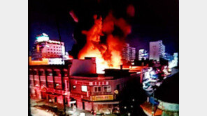 ‘하루만에 또’ 원주 전통시장 불…3명 연기 흡입