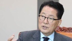 노영민, 임종석 후임 유력…박지원 “찔끔개편 NO, 상상 뛰어 넘어야”