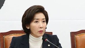 신재민 폭로에 김동연 해명…나경원 “진실의 머리 감추고 변명의 꼬리만”