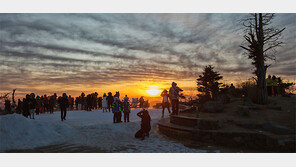 케이블카 타고 일출과 동시에 올라 감동 두배