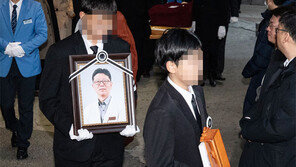 “아들아, 바르게 살다 가 줘서 고맙다”… ‘진료중 참변’ 임세원 교수 영결식