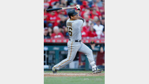 MLB닷컴 “강정호, 저비용 고효율 선수 가능성”