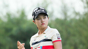 ‘루키’ 박현경 “롤모델 이정은6 언니 따라갈래요”