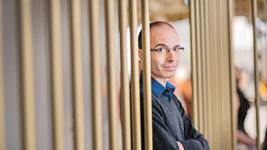 “알고리즘이 ‘나’를 파괴하기 전 통찰 연마하라”