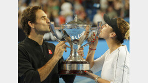 ‘황제’ 페더러, 2019 마수걸이 우승