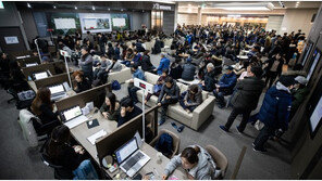 정부 규제에 ‘극과극’…집값 ‘냉각’ vs 분양시장 ‘훨훨’