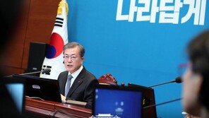 文대통령 지지율 46.4%·0.5%p↑…부정평가 48.2%·1.5%p↓