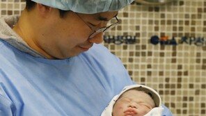 NYT “2018년은 인류 역사상 최고의 해”