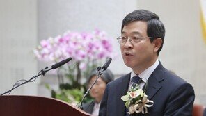 ‘통진당 재판개입 의혹’ 이동원 대법관 현직 최초로 檢서면조사