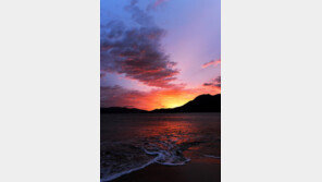 남해서, 대형산불 신고…알고보니 붉은 노을