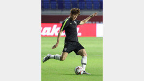 [아시안컵] 황의조 선봉, 황희찬-이재성 날개…필리핀전 선발 공개